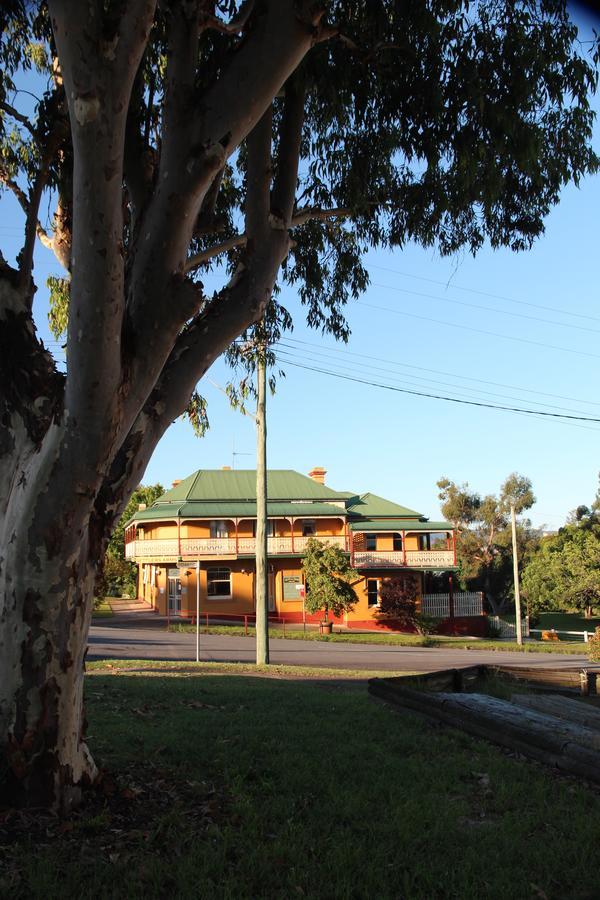 Settlers Arms Hotel Dungog 외부 사진